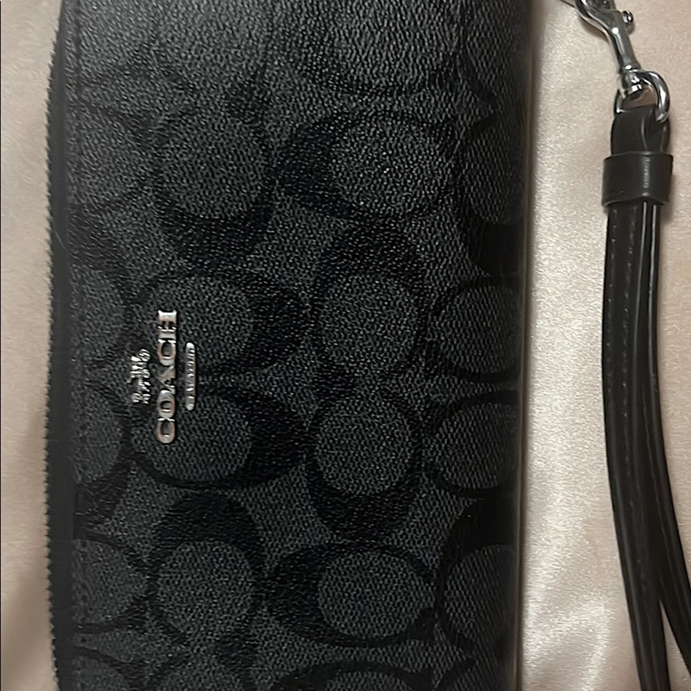 Coach black large wristlet wallet signature logo